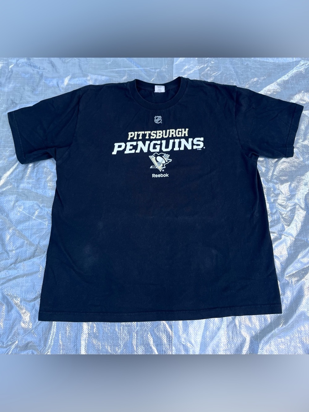 Reebok Black Pittsburgh Penguins Logo Tee Sz men’s XL